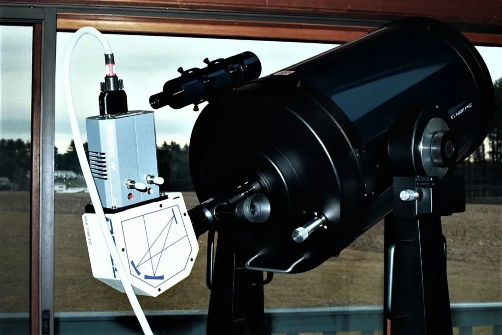 MS125 connected to telescope