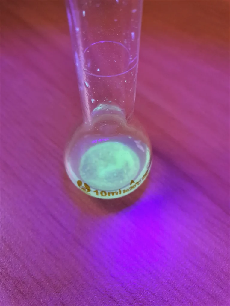 UV lit sample