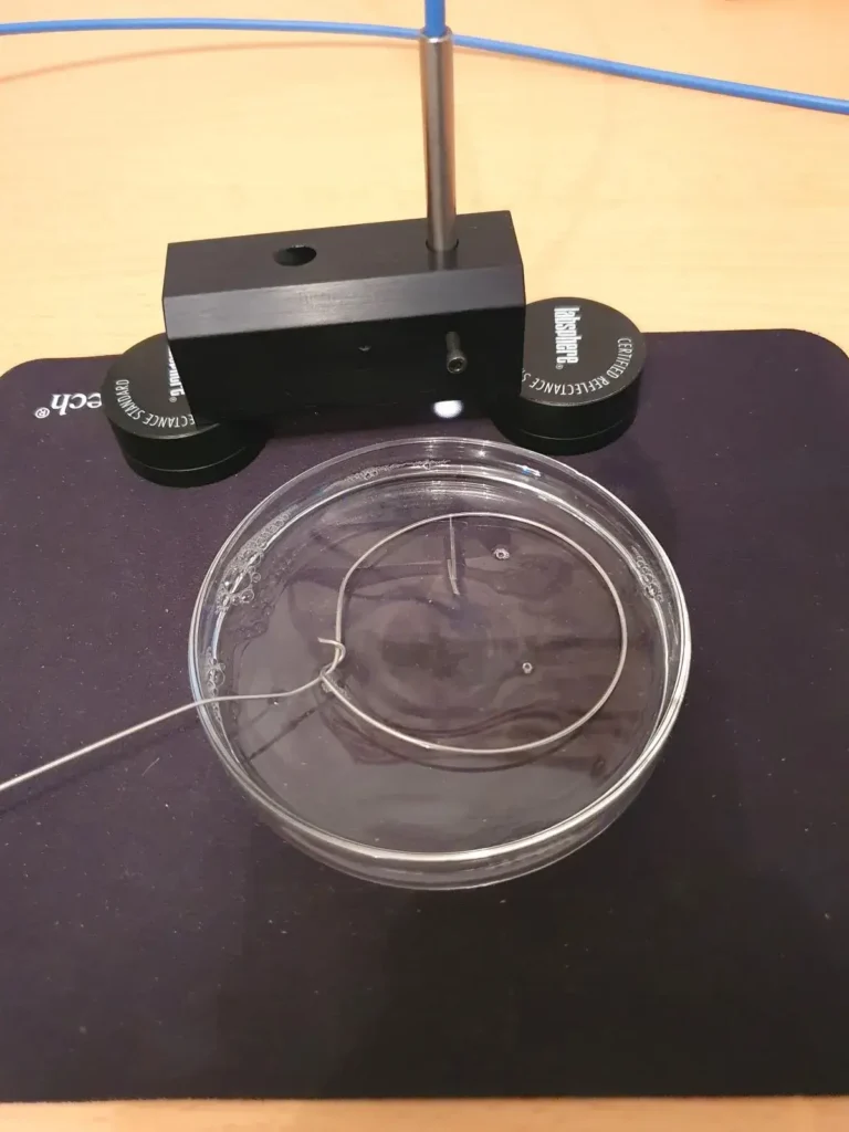 Soap film solution and film loop