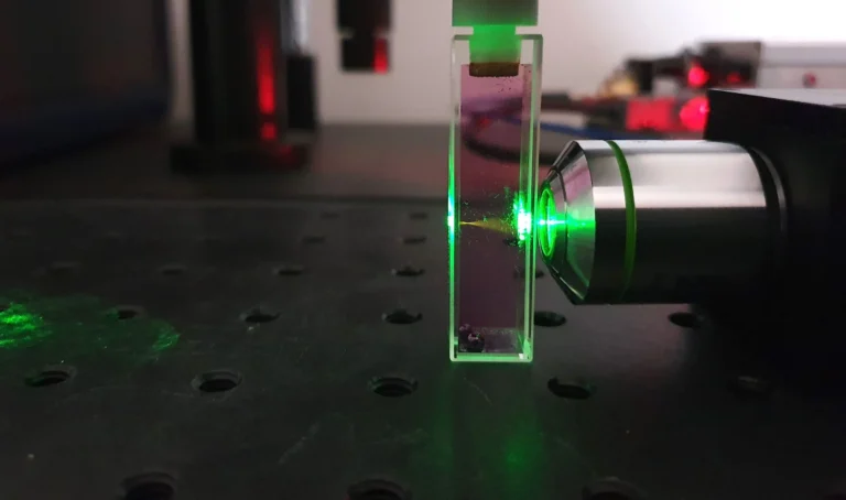 Iodine fluorescence in cuvette